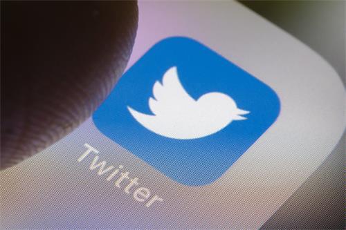 Netizens Sorted Out Ten Tweets That Changed The World 
