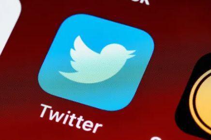 Netizens Sorted Out Ten Tweets That Changed The World