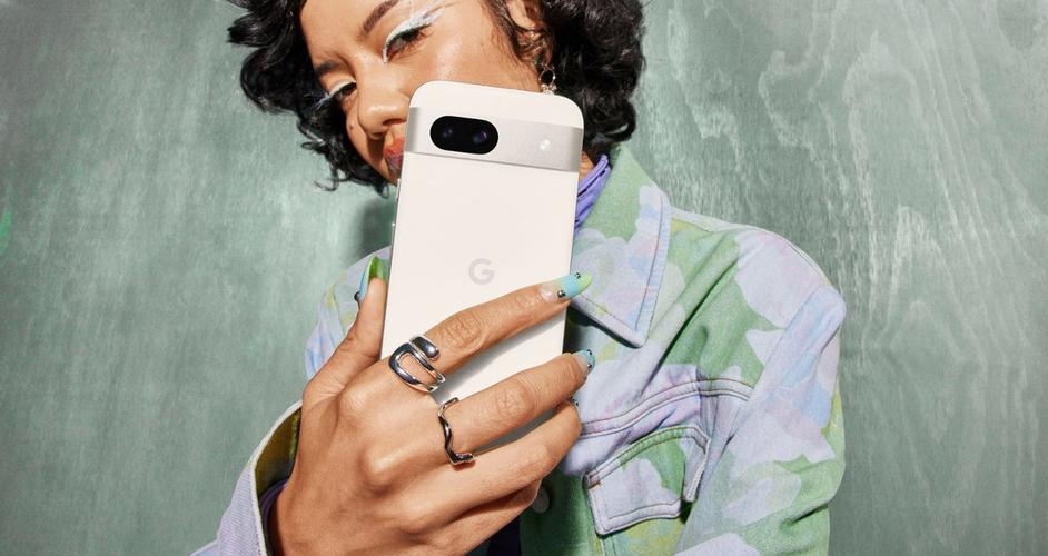 Google's second- sealed-bid auction 
